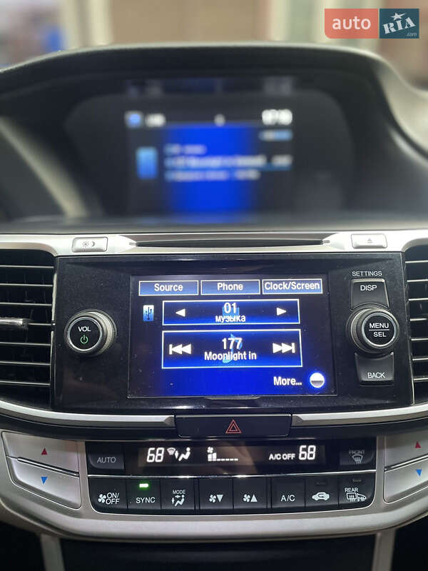 Седан Honda Accord 2013 в Києві