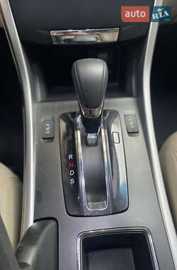 Седан Honda Accord 2013 в Києві