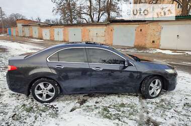 Седан Honda Accord 2011 в Гадяче