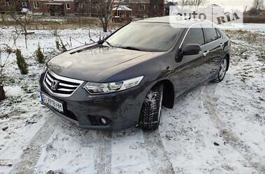 Седан Honda Accord 2011 в Гадяче