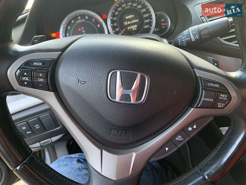 Седан Honda Accord 2008 в Кривом Роге