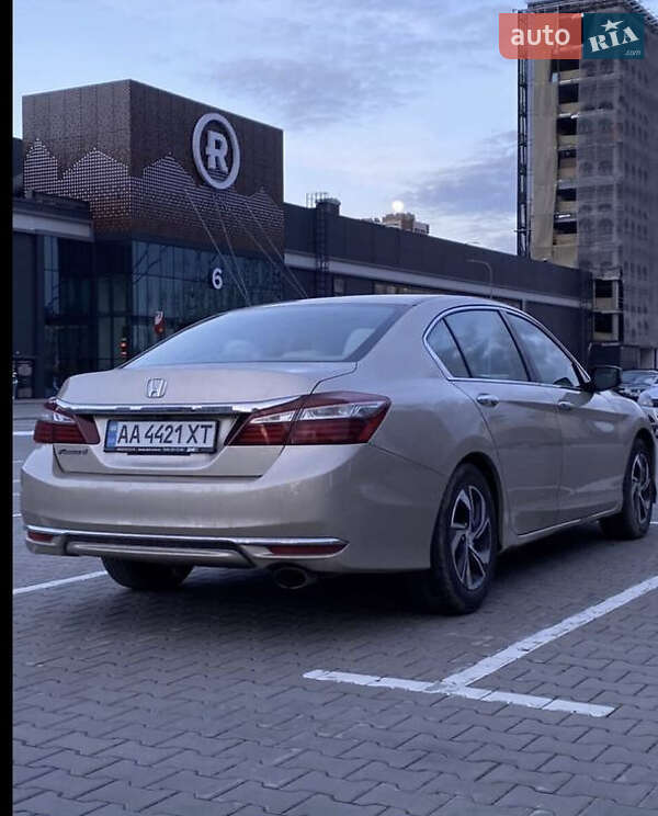 Седан Honda Accord 2017 в Житомирі фото 6 Седан Honda Accord 2017 в Житомирі