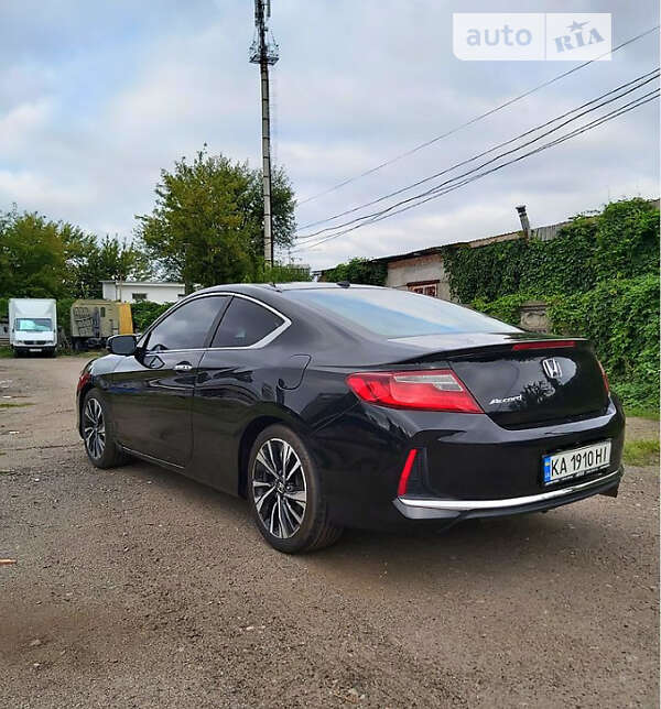 Седан Honda Accord 2015 в Івано-Франківську