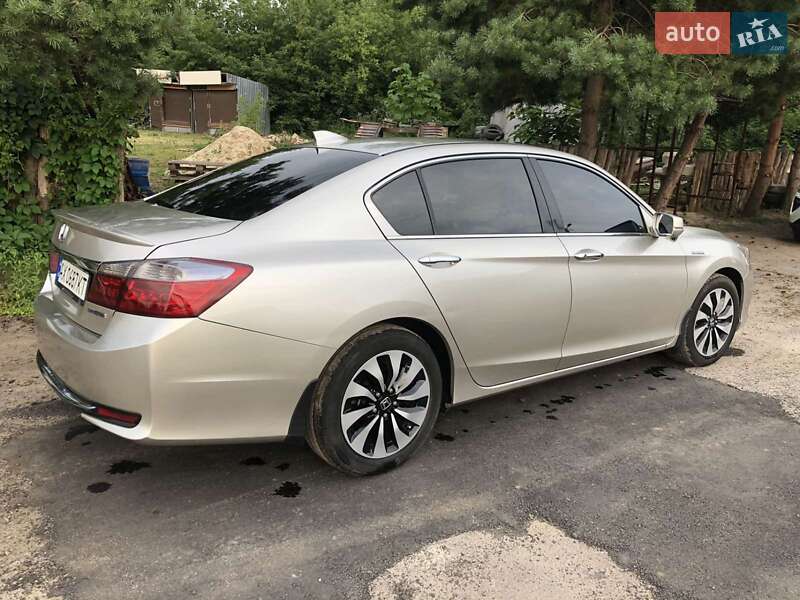 Седан Honda Accord 2013 в Харкові