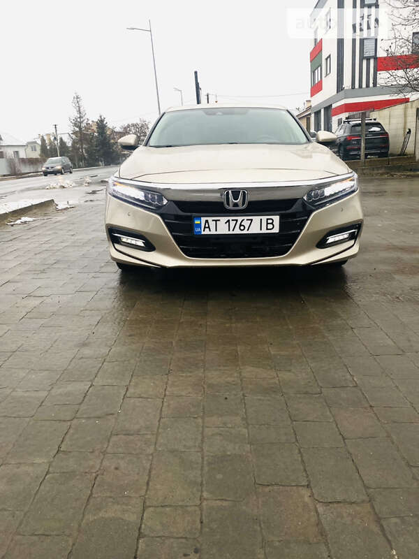 Седан Honda Accord 2020 в Ивано-Франковске