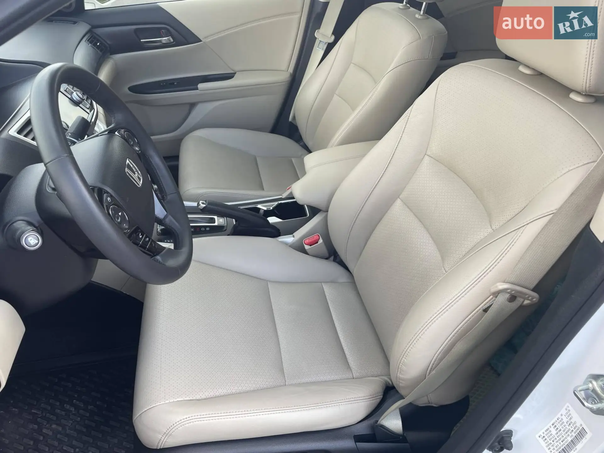 2015 Honda Accord - мініатюра 13