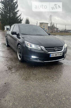 Седан Honda Accord 2014 в Харькове