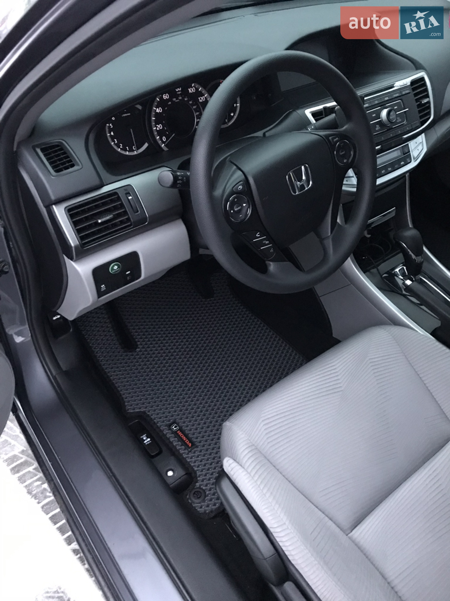 2014 Honda Accord - мініатюра 12