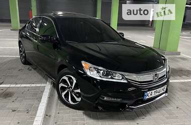 Седан Honda Accord 2016 в Киеве