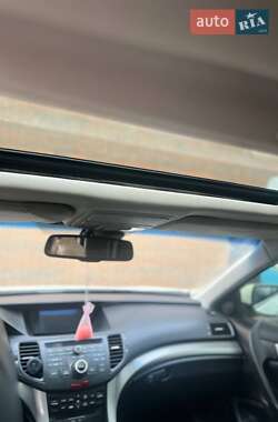 Седан Honda Accord 2008 в Казатине