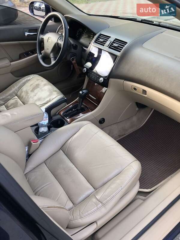 Седан Honda Accord 2006 в Киеве