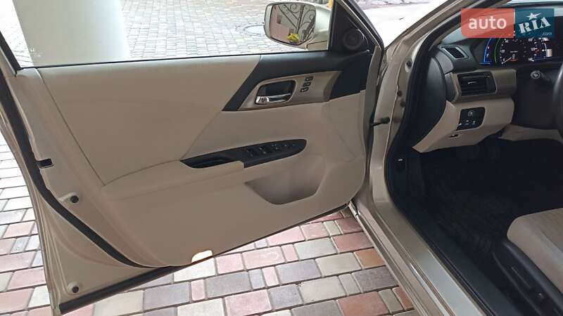 Седан Honda Accord 2014 в Умани