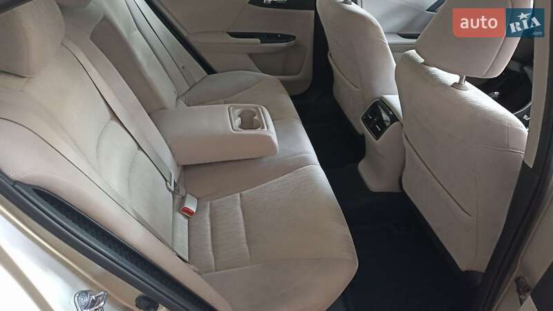 Седан Honda Accord 2014 в Умани