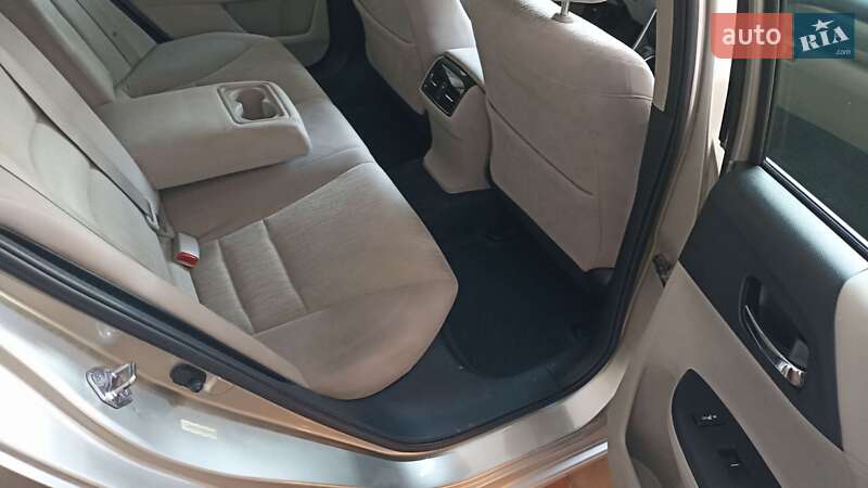Седан Honda Accord 2014 в Умани