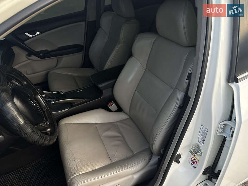 Седан Honda Accord 2011 в Запорожье