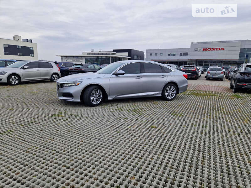 Honda Accord 2019