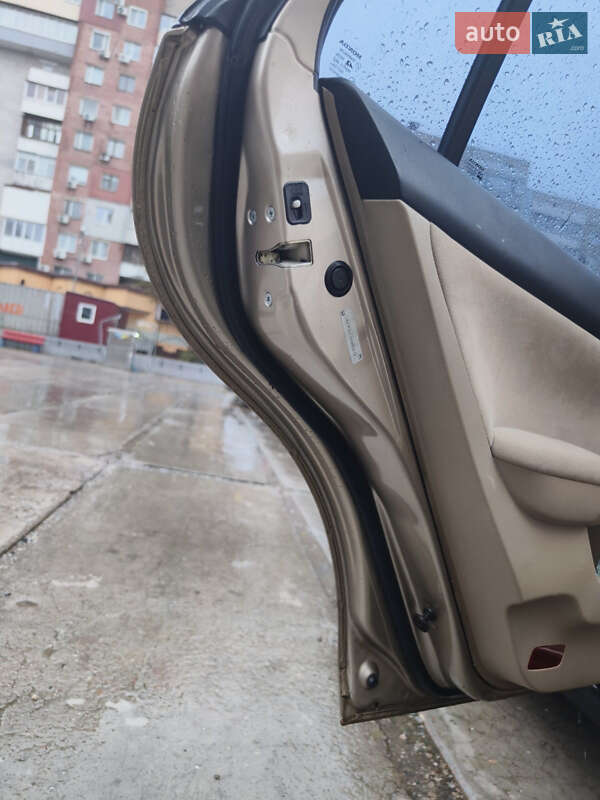 Седан Honda Accord 2005 в Запорожье