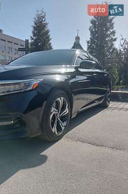 Седан Honda Accord 2018 в 