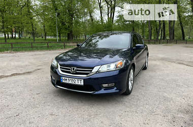 Седан Honda Accord 2013 в Сумах