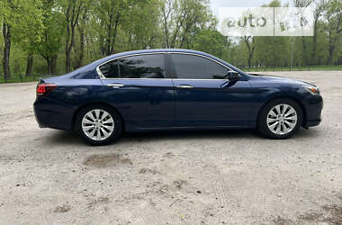 Седан Honda Accord 2013 в Сумах