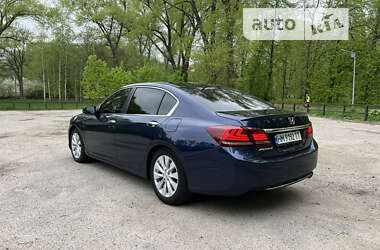 Седан Honda Accord 2013 в Сумах