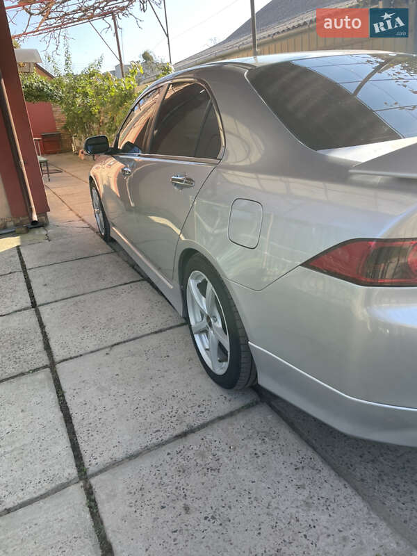 Седан Honda Accord 2004 в Луцке