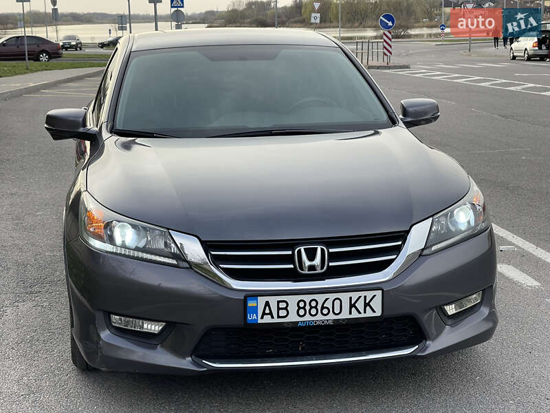 Седан Honda Accord 2014 в Виннице