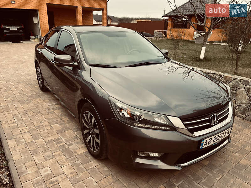 Седан Honda Accord 2014 в Виннице
