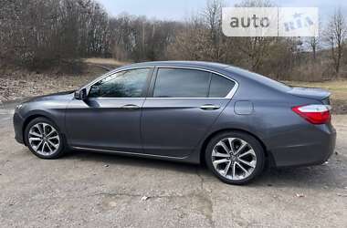 Седан Honda Accord 2013 в Полтаві