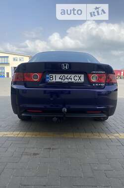 Седан Honda Accord 2004 в Кременчуге