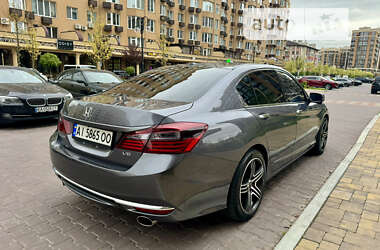 Седан Honda Accord 2016 в 