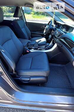 Седан Honda Accord 2017 в 