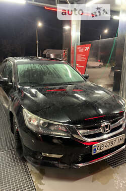 Седан Honda Accord 2014 в Тернополі