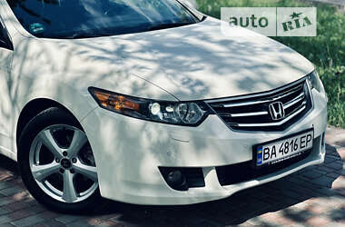 Універсал Honda Accord 2009 в Кропивницькому