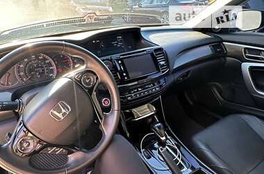 Купе Honda Accord 2015 в Києві