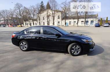 Седан Honda Accord 2015 в Дніпрі