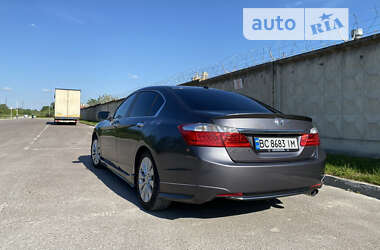 Седан Honda Accord 2012 в Львове