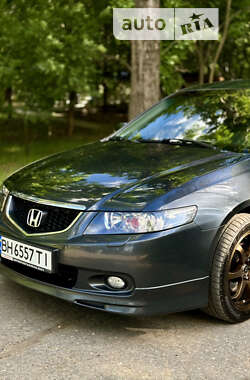 Седан Honda Accord 2004 в Беляевке