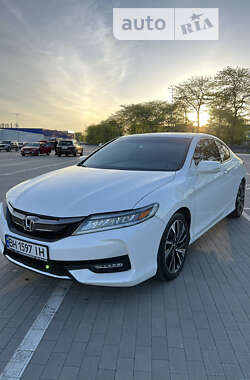 Купе Honda Accord 2016 в Одессе