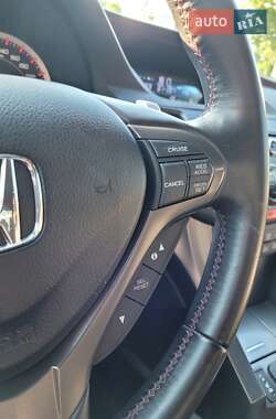 Седан Honda Accord 2011 в Сумах