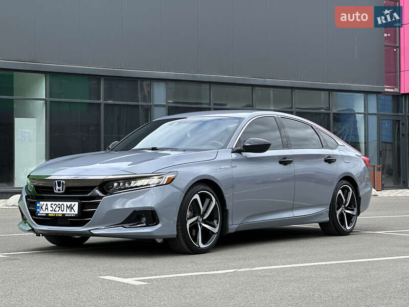 Седан Honda Accord 2022 в Киеве