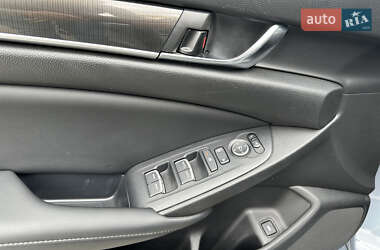 Седан Honda Accord 2022 в 