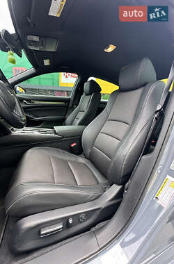 Седан Honda Accord 2022 в 