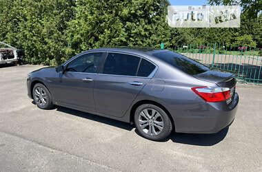 Седан Honda Accord 2014 в Києві