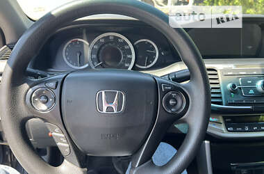 Седан Honda Accord 2014 в Киеве