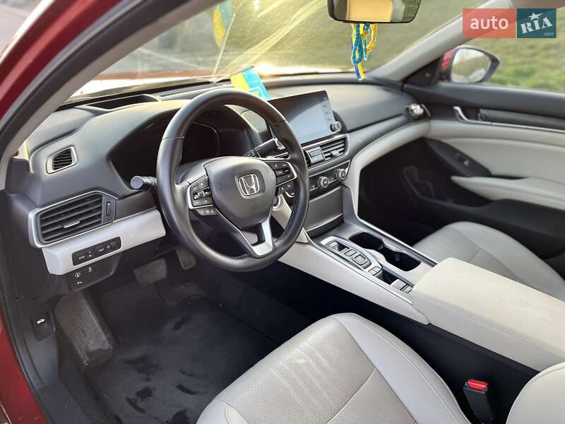 Седан Honda Accord 2018 в Дніпрі