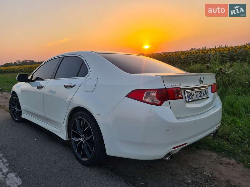 Седан Honda Accord 2011 в Одесі