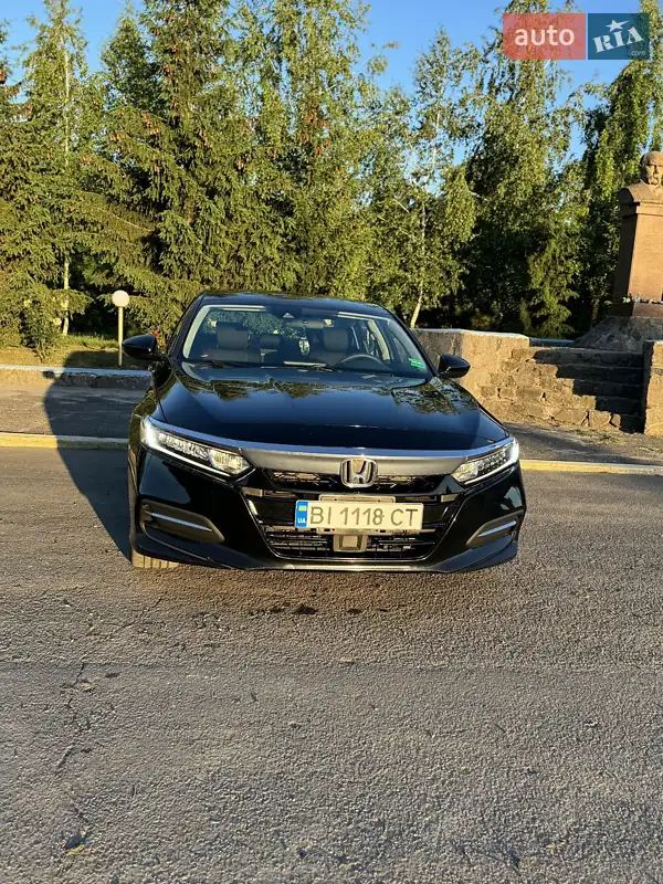 Honda Accord 2019 VIN 1HGCV3F13KA013128 фото оголошення 6 з 90