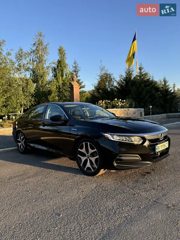 Honda Accord 2019 VIN 1HGCV3F13KA013128 фото оголошення 20 з 90