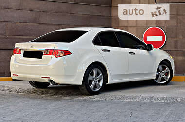 Седан Honda Accord 2011 в Киеве